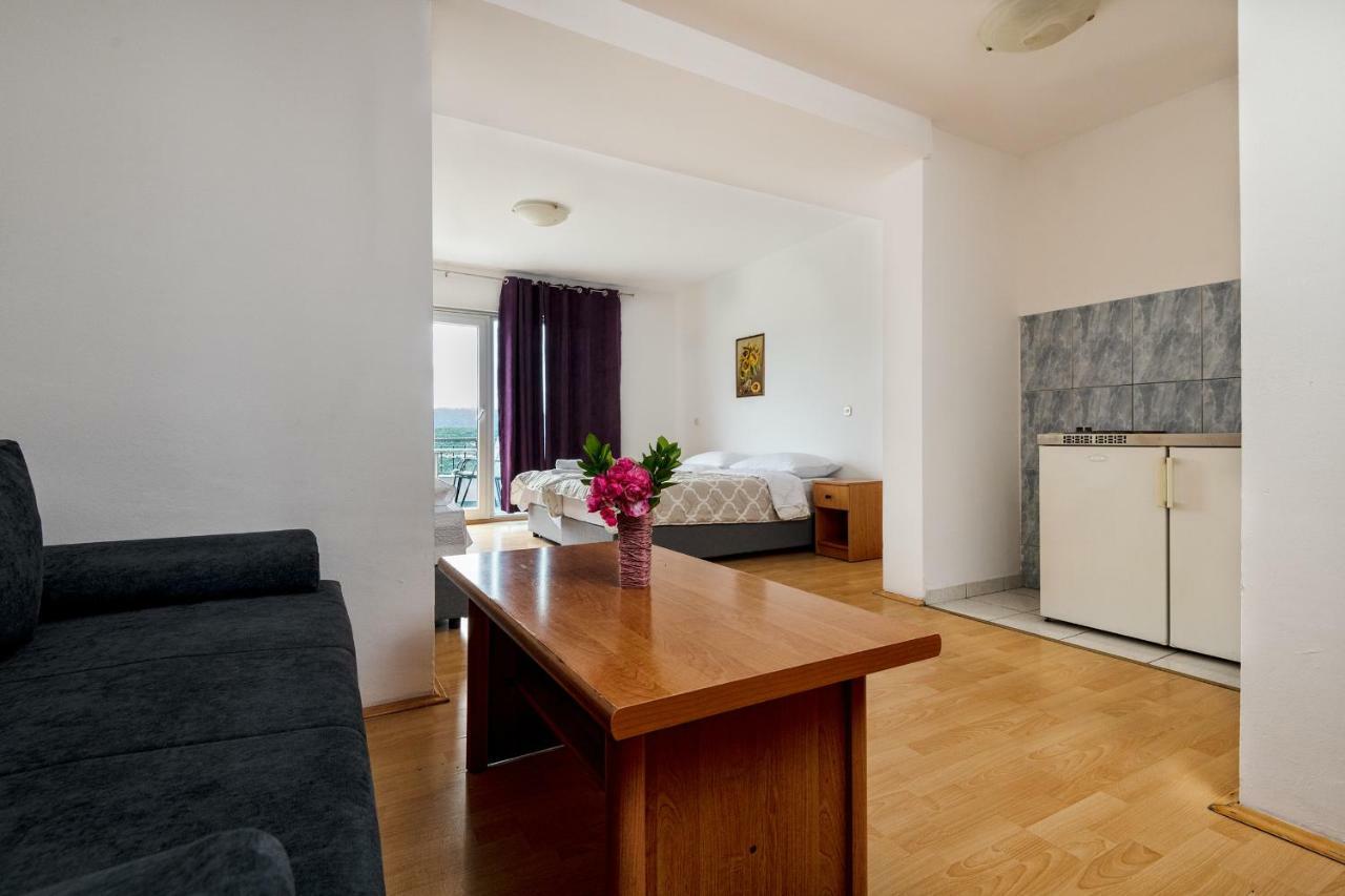 Motel More Неум Экстерьер фото